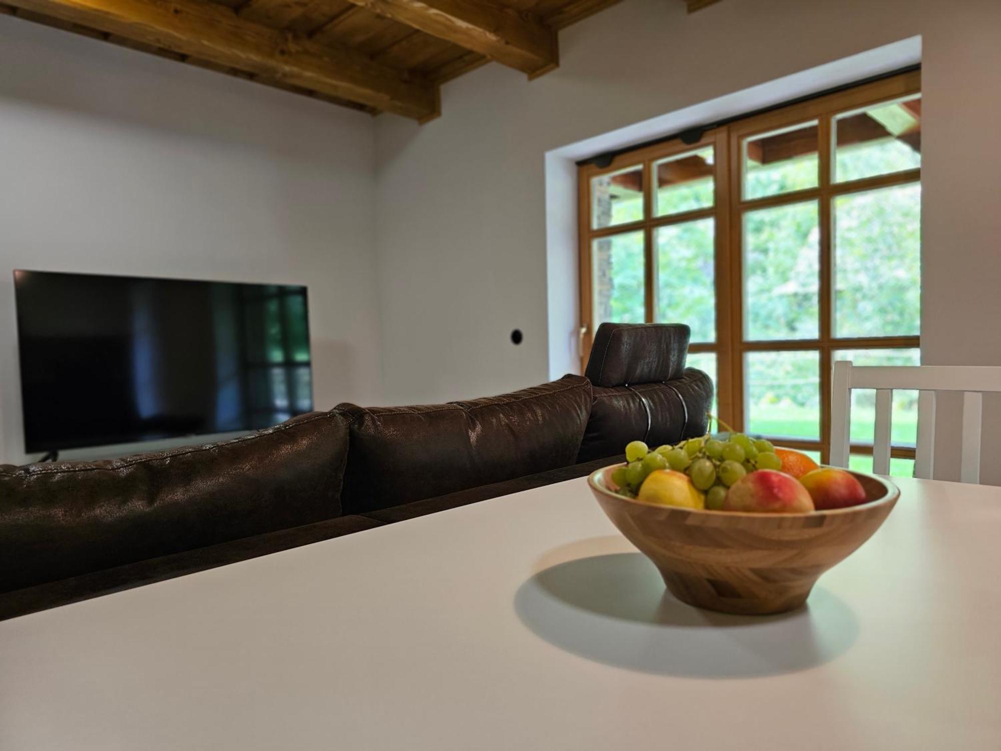Apartmany Jezerne Velké Karlovice Habitación foto